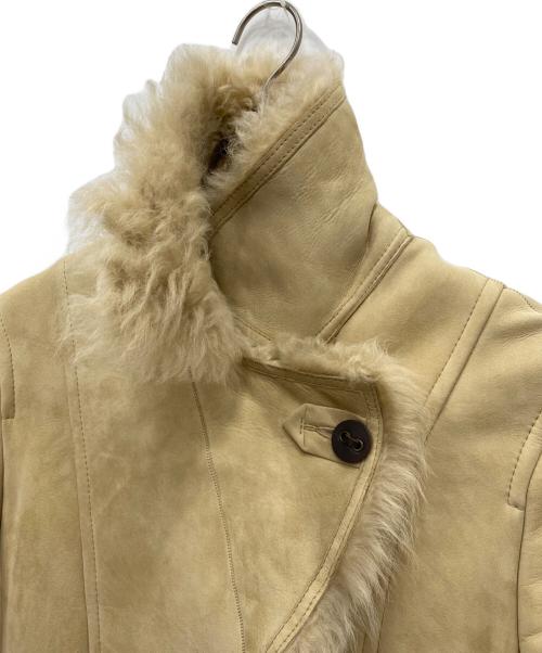 Max Mara WEEK END LINE（マックスマーラ ウイークエンドライン）Max Mara WEEK END LINE (マックスマーラ ウイークエンドライン) ムートンコート ベージュ サイズ:46の古着・服飾アイテム