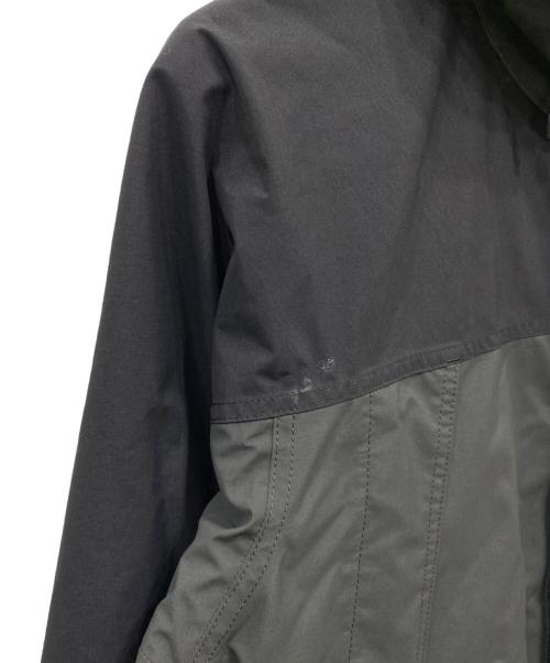 THE NORTH FACE（ザ ノース フェイス）THE NORTH FACE (ザ ノース フェイス) Mountain Light Jacket グレー サイズ:Lの古着・服飾アイテム