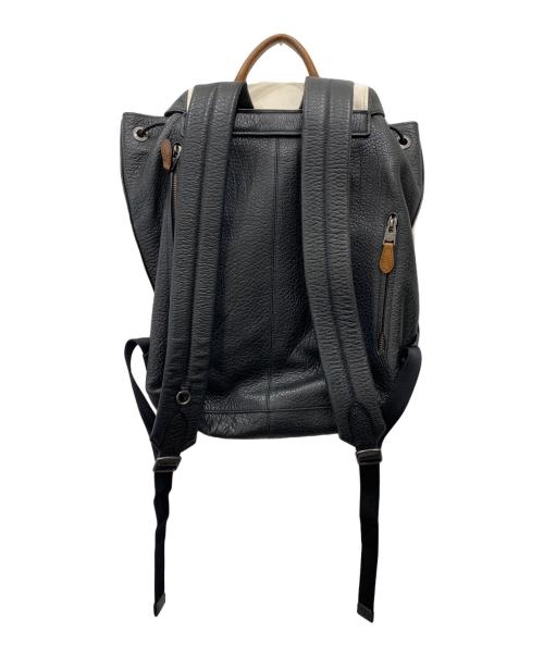 COACH（コーチ）COACH (コーチ) マンハッタン レザーリュック ホワイト×ブラックの古着・服飾アイテム