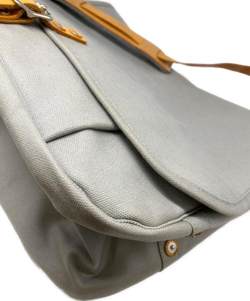 PORTER（ポーター）PORTER (ポーター) B印YOSHIDA (ビージルシヨシダ) 別注 “MADISON”メールバッグ グレーの古着・服飾アイテム