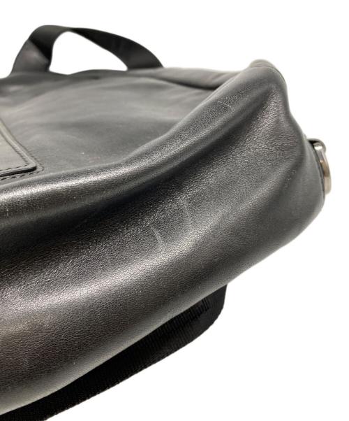 TUMI（トゥミ）TUMI (トゥミ) レザースリングバックの古着・服飾アイテム