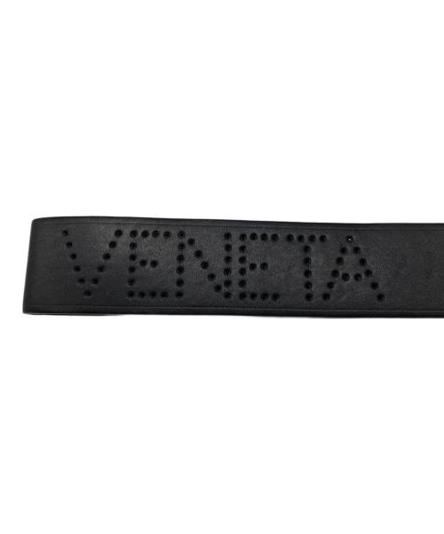 BOTTEGA VENETA（ボッテガベネタ）BOTTEGA VENETA (ボッテガベネタ) レザーパンチングバッグタグ ブラックの古着・服飾アイテム