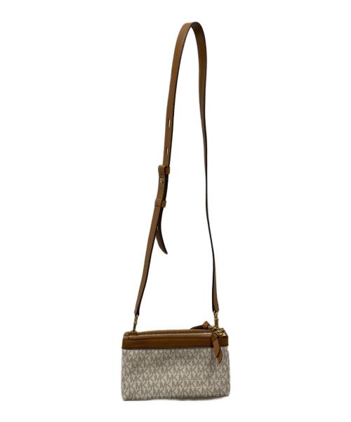 MICHAEL KORS（マイケルコース）MICHAEL KORS (マイケルコース) チャームメディアム ロゴダブルジップクロスボディバッグ ホワイト×ブラウンの古着・服飾アイテム