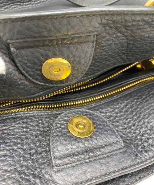 MIU MIU（ミュウミュウ）MIU MIU (ミュウミュウ) ヴィッテロダイノ レザートートバッグ ブラックの古着・服飾アイテム