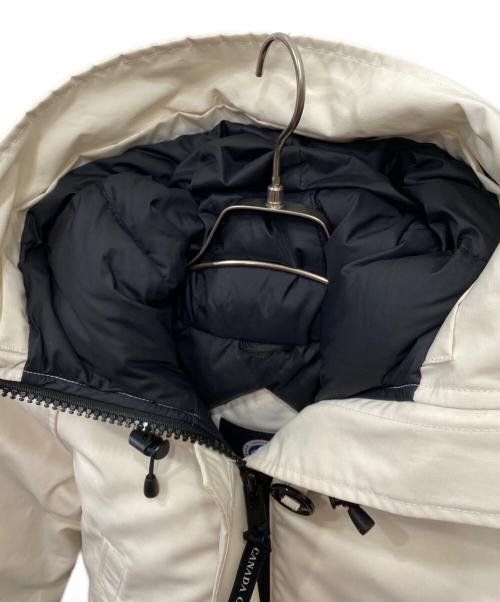 CANADA GOOSE（カナダグース）CANADA GOOSE (カナダグース) CHILLIWACK BOMBER FUSION FIT ホワイト サイズ:XSの古着・服飾アイテム