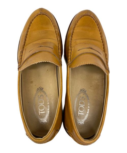 TOD'S（トッズ）TOD'S (トッズ) コインローファー ベージュ サイズ:SIZE 7の古着・服飾アイテム