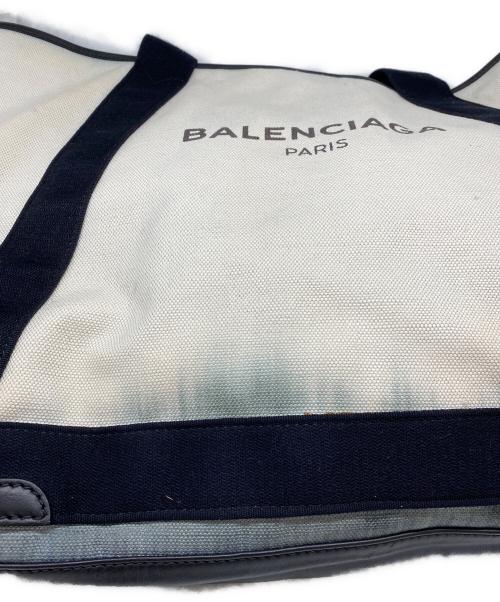 BALENCIAGA（バレンシアガ）BALENCIAGA (バレンシアガ) CABAS カバ キャンバストートバッグ ホワイトの古着・服飾アイテム