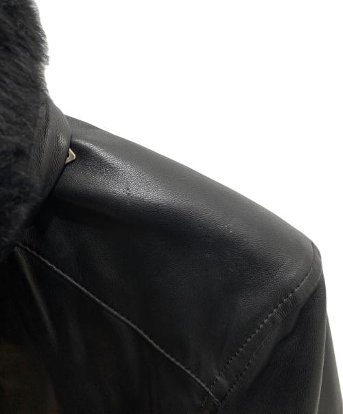 BURBERRY（バーバリー）BURBERRY (バーバリー) ラビットファーラムレザーコート ブラック サイズ:Lの古着・服飾アイテム
