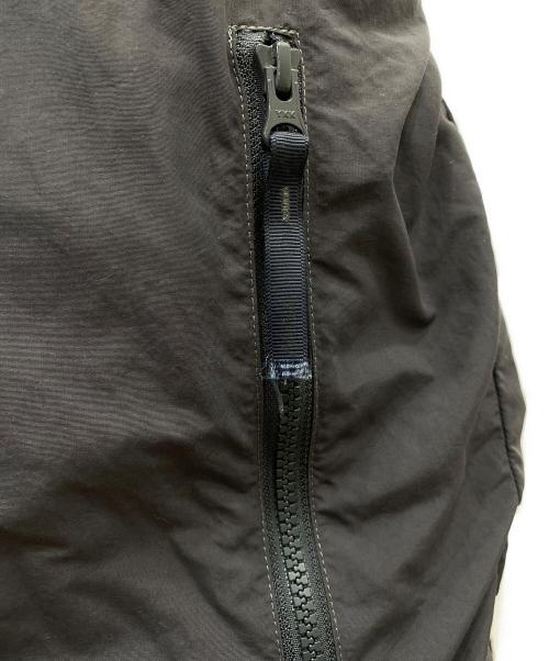NANGA（ナンガ）NANGA (ナンガ) FREAK'S STORE (フリークスストア) 別注フードダウンジャケット グレー サイズ:Lの古着・服飾アイテム