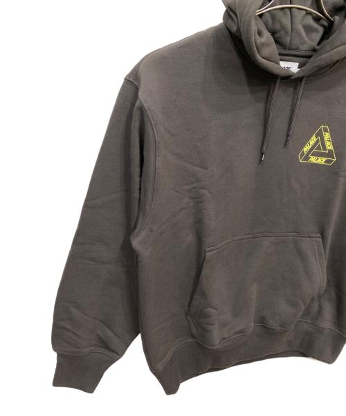 PALACE（パレス）PALACE (パレス) GLOW TRI-FERG HOOD グレー サイズ:Mの古着・服飾アイテム