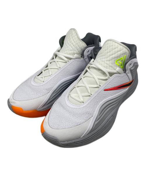 NIKE（ナイキ）NIKE (ナイキ) スニーカー グレー サイズ:28.5㎝の古着・服飾アイテム