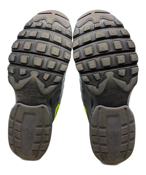 NIKE（ナイキ）NIKE (ナイキ) AIR MAX INVIGOR グレー サイズ:26.5㎝の古着・服飾アイテム