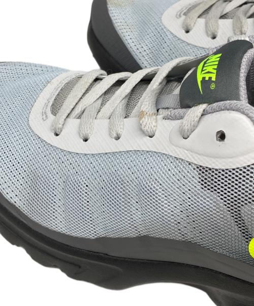 NIKE（ナイキ）NIKE (ナイキ) AIR MAX INVIGOR グレー サイズ:26.5㎝の古着・服飾アイテム