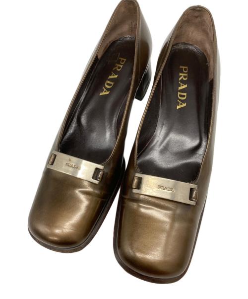PRADA（プラダ）PRADA (プラダ) ロゴプレート スクエアトゥ パンプス ブラウン サイズ:38 1/2の古着・服飾アイテム