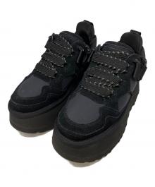 UGG（アグ）の古着「W ASTROMEL ローカットスニーカー」｜ブラック