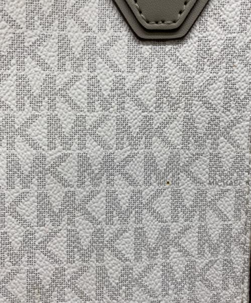 MICHAEL KORS（マイケルコース）MICHAEL KORS (マイケルコース) MERCER XS NS SHOPPER XBODY ホワイトの古着・服飾アイテム