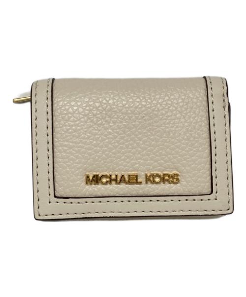 MICHAEL KORS（マイケルコース）MICHAEL KORS (マイケルコース) JET SET TRAVEL 3つ折り財布 アイボリーの古着・服飾アイテム