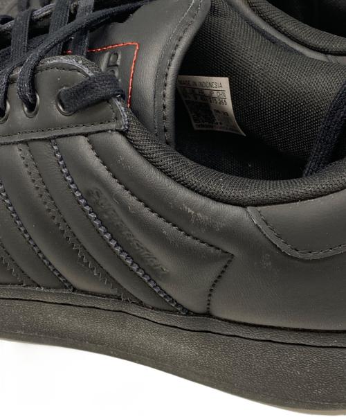 adidas（アディダス）adidas (アディダス) スニーカー ブラック サイズ:27.5cmの古着・服飾アイテム