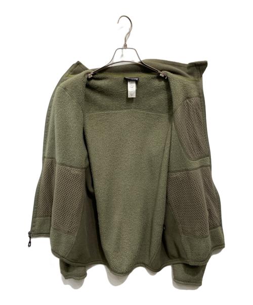 Patagonia（パタゴニア）Patagonia (パタゴニア) R2フリースジャケット グリーン サイズ:Mの古着・服飾アイテム