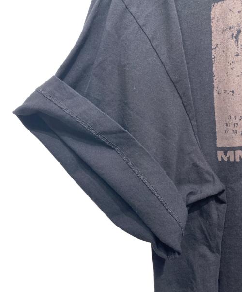 MM6 Maison Margiela（エムエムシックスメゾンマルジェラ）MM6 Maison Margiela (エムエムシックスメゾンマルジェラ) 25SSプリントTシャツ ブラック サイズ:Sの古着・服飾アイテム