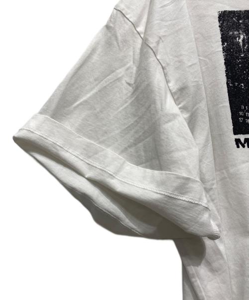 MM6 Maison Margiela（エムエムシックスメゾンマルジェラ）MM6 Maison Margiela (エムエムシックスメゾンマルジェラ) プリントTシャツ ホワイト サイズ:Sの古着・服飾アイテム