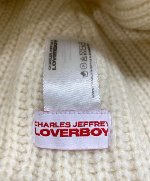 CHARLES JEFFREY LOVERBOY（チャールズ ジェフリー ラバーボーイ）CHARLES JEFFREY LOVERBOY (チャールズ ジェフリー ラバーボーイ) CHUNKY DRAGON BEANIE ニット帽 ホワイト サイズ:SIZE FREEの古着・服飾アイテム