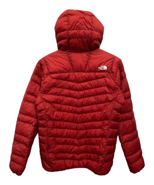 THE NORTH FACE（ザ ノース フェイス）THE NORTH FACE (ザ ノース フェイス) サンダーフーディ ダウンジャケット レッド サイズ:Lの古着・服飾アイテム