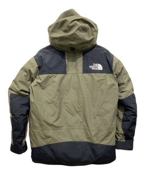 THE NORTH FACE（ザ ノース フェイス）THE NORTH FACE (ザ ノース フェイス) マウンテンダウンジャケット ブラック×グリーン サイズ:Mの古着・服飾アイテム