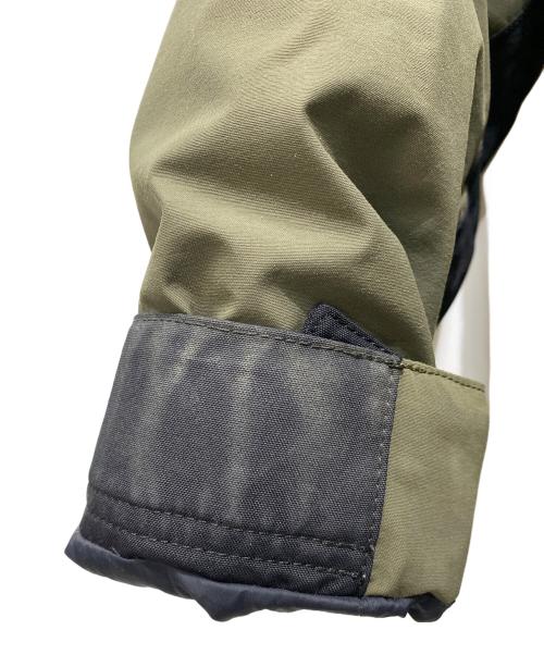 THE NORTH FACE（ザ ノース フェイス）THE NORTH FACE (ザ ノース フェイス) マウンテンダウンジャケット ブラック×グリーン サイズ:Mの古着・服飾アイテム