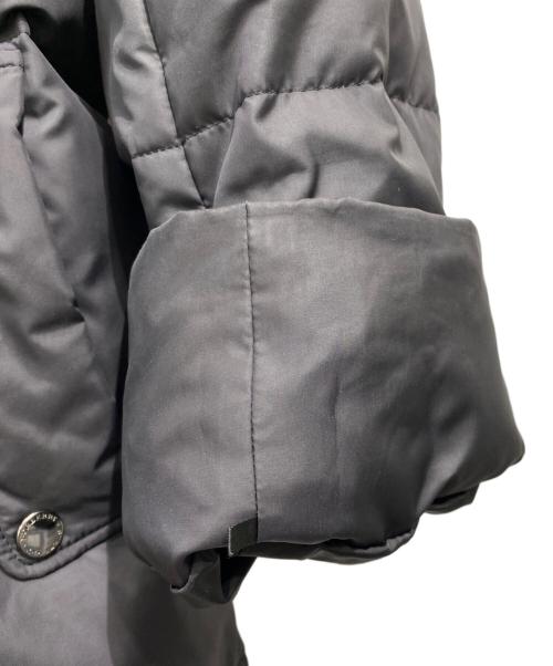 BURBERRY LONDON（バーバリーロンドン）BURBERRY LONDON (バーバリーロンドン) フォックスファー付裏ノバチェックダウンジャケット グレー サイズ:SIZE 46の古着・服飾アイテム