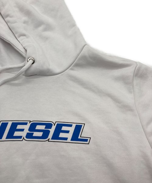 DIESEL（ディーゼル）DIESEL (ディーゼル) S-GIRK-HOOD-K10 ホワイト サイズ:Lの古着・服飾アイテム