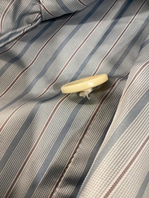 noir kei ninomiya（ノワール ケイ ニノミヤ）noir kei ninomiya (ノワール ケイ ニノミヤ) ストライプフリルコート ブルー サイズ:Sの古着・服飾アイテム