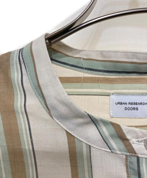 URBAN RESEARCH DOORS（アーバンリサーチドアーズ）URBAN RESEARCH DOORS (アーバンリサーチドアーズ) カラーストライプワンピース グリーン サイズ:Ｍの古着・服飾アイテム