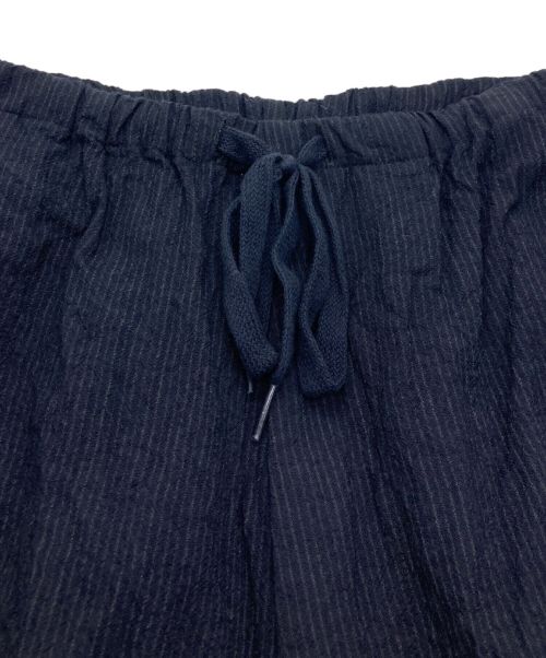 COMOLI（コモリ）COMOLI (コモリ) ウールニータックパンツ ネイビー サイズ:SIZE3の古着・服飾アイテム