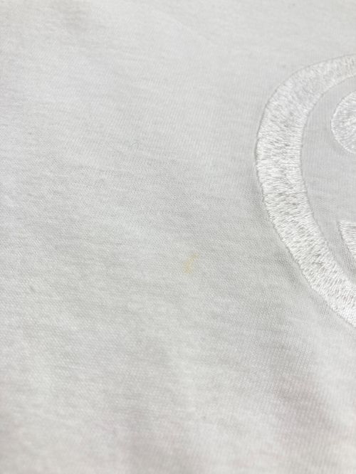 GUCCI（グッチ）GUCCI (グッチ) GGインターロッキングロゴ刺繍Tシャツ ホワイト サイズ:Ｍの古着・服飾アイテム