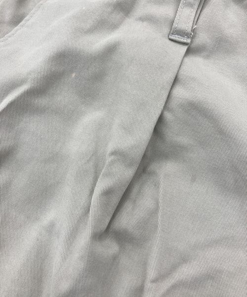 N.HOOLYWOOD（エヌ ハリウッド）N.HOOLYWOOD (エヌ ハリウッド) Invincible (インビンシブル) タックハーフパンツ グレー サイズ:SIZE38の古着・服飾アイテム