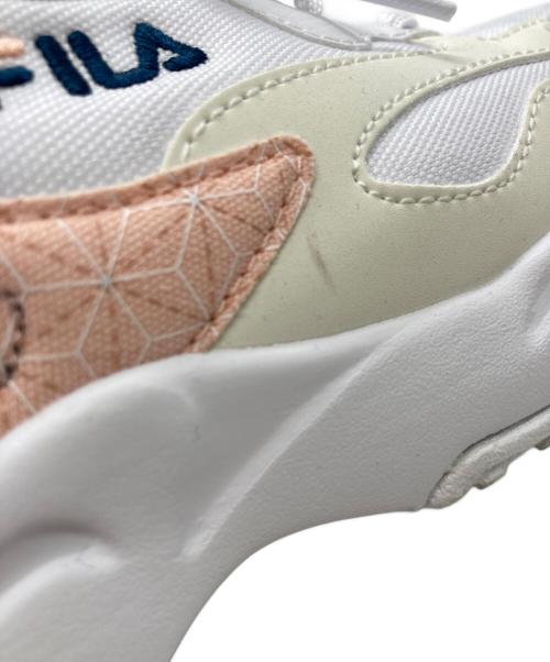 FILA（フィラ）FILA (フィラ) レイトレイサー WA ホワイト サイズ:US7/UK6/EUR39.5の古着・服飾アイテム