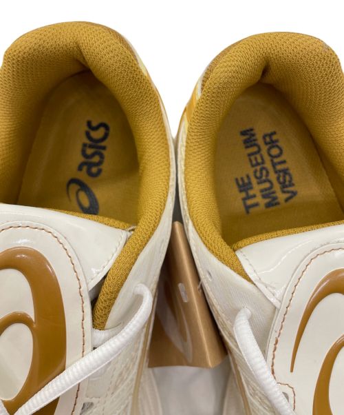 asics（アシックス）asics (アシックス) THE MUSEUM VISITOR (ザミュージアムビジター) GEL-KAYANO 14 × THE MUSEUM VISITOR イエロー サイズ:26.5 未使用品の古着・服飾アイテム