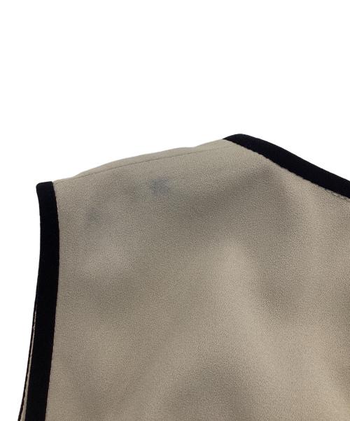 anuans（アニュアンス）anuans (アニュアンス) バイカラーパイピングデザインワンピース ベージュ サイズ:Fの古着・服飾アイテム