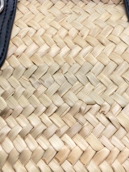 J&M DAVIDSON（ジェイ＆エム デヴィッドソン）J&M DAVIDSON (ジェイ＆エム デヴィッドソン) スモールバスケットバッグ ナチュラル×ブラック サイズ:なしの古着・服飾アイテム