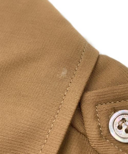 ROBERTO COLLINA（ロベルトコリーナ）ROBERTO COLLINA (ロベルトコリーナ) エポーレット付きシャツ ベージュ サイズ:48の古着・服飾アイテム