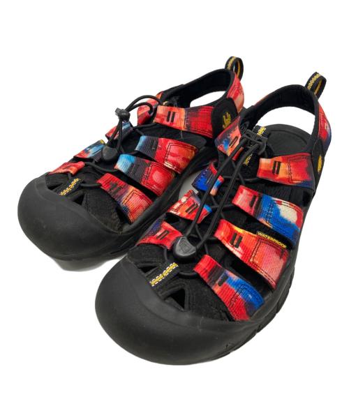 KEEN（キーン）KEEN (キーン) NEWPORT RETRO ブラック×レッド サイズ:US9　27cmの古着・服飾アイテム