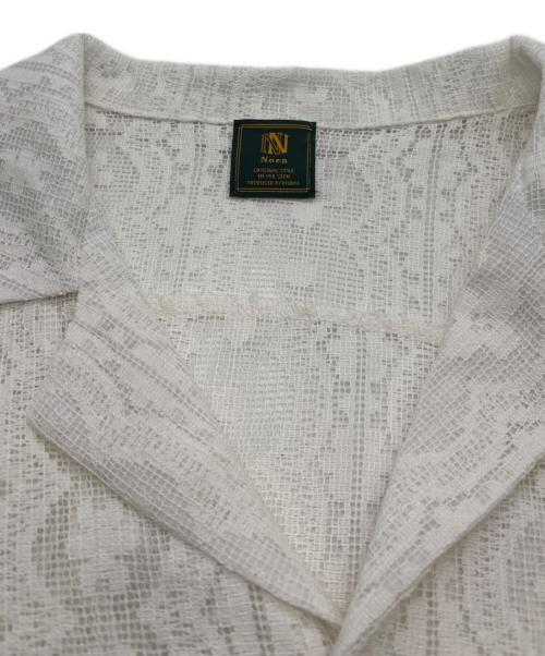 NEON ELEMENTS（ネオンエレメンツ）NEON ELEMENTS (ネオンエレメンツ) レースフラワーパターンシャツ ホワイト サイズ:Ｍの古着・服飾アイテム