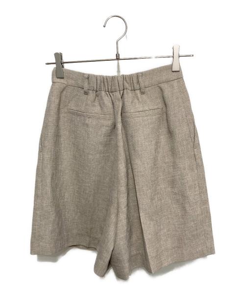 ARPEGE STORY（アルページュストーリー）ARPEGE STORY (アルページュストーリー) ハーフパンツ アイボリーの古着・服飾アイテム