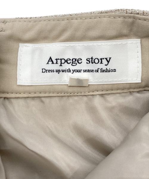 ARPEGE STORY（アルページュストーリー）ARPEGE STORY (アルページュストーリー) ハーフパンツ アイボリーの古着・服飾アイテム