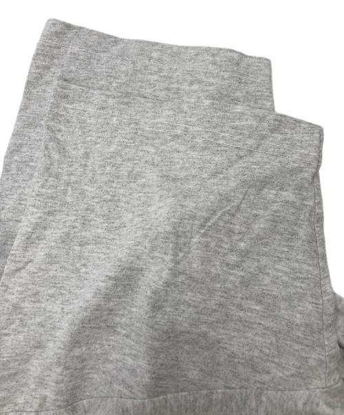 The Almeda Club（ザアラメダクラブ）The Almeda Club (ザアラメダクラブ) Tシャツ グレー サイズ:XLの古着・服飾アイテム