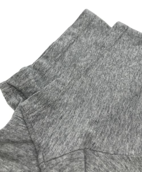 BURBERRY（バーバリー）BURBERRY (バーバリー) ロゴTシャツ グレー サイズ:Ｓの古着・服飾アイテム