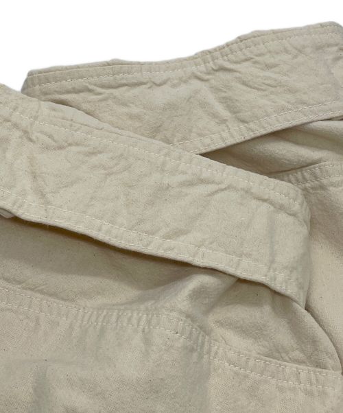 ISSUETHINGS（イシューシングス）ISSUETHINGS (イシューシングス) type : 2a ホワイト サイズ:2の古着・服飾アイテム