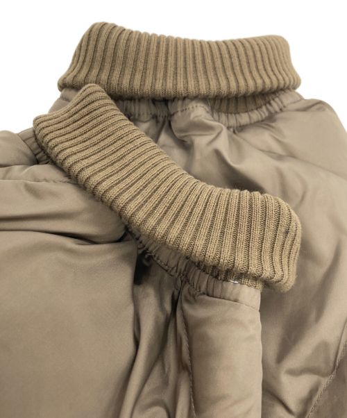 DESCENDANT（ディセンダント）DESCENDANT (ディセンダント) FULTON PADDING JACKET THINSULATE カーキ サイズ:4の古着・服飾アイテム