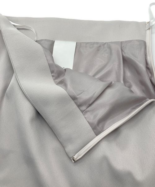 Whim Gazette（ウィムガゼット）Whim Gazette (ウィムガゼット) ダブルサテンボリュームスカート グレー サイズ:FREEの古着・服飾アイテム